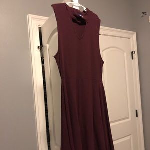 Burgundy cute loose flowy dress
